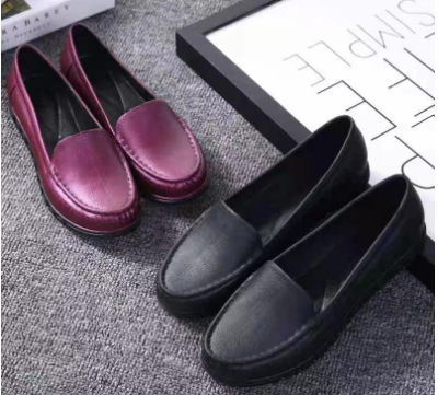Emi Round-Toe Flats – 3