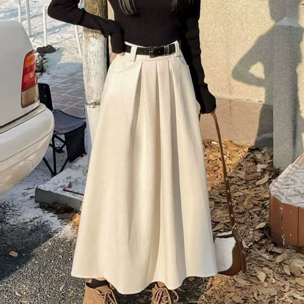 Shiori Corduroy Pleated Skirt – 2