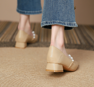Hinagiku Beaded Block Heels – 2